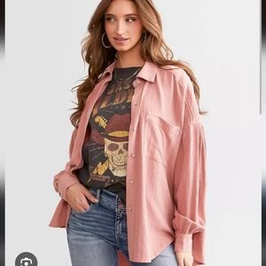 BKE Ash Rose Oversized Button Front Top Blouse Textured Material Size Small NWT